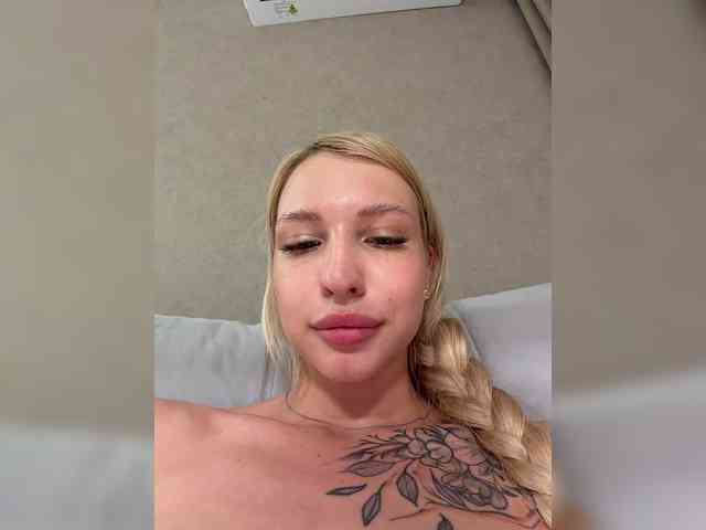 Cristi-Candy webcam