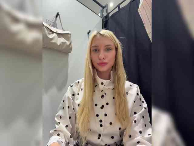 Cristi-Candy webcam