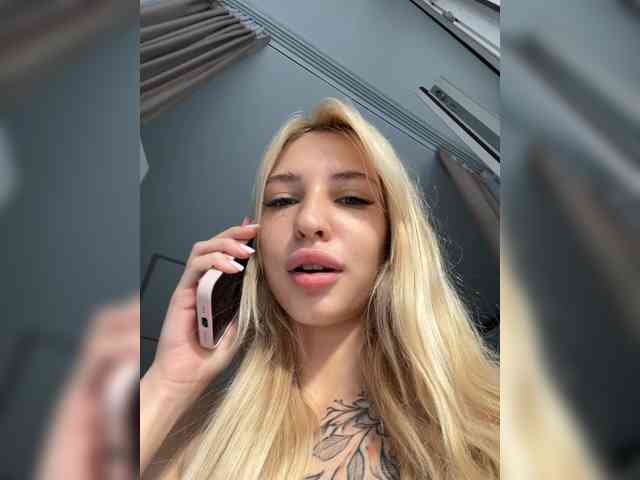 Cristi-Candy webcam
