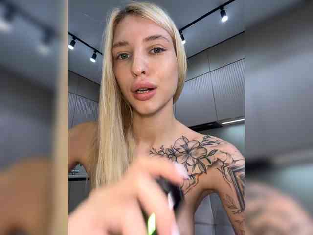 Cristi-Candy webcam