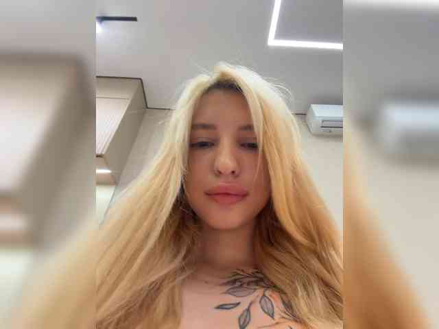 Cristi-Candy webcam