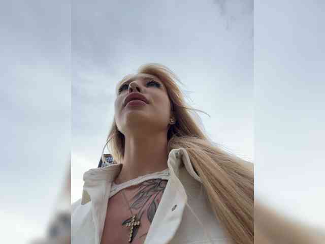 Cristi-Candy webcam