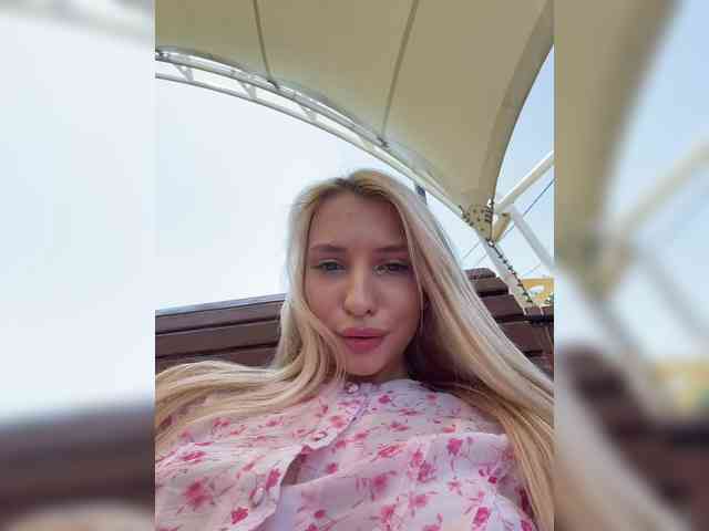 Cristi-Candy webcam