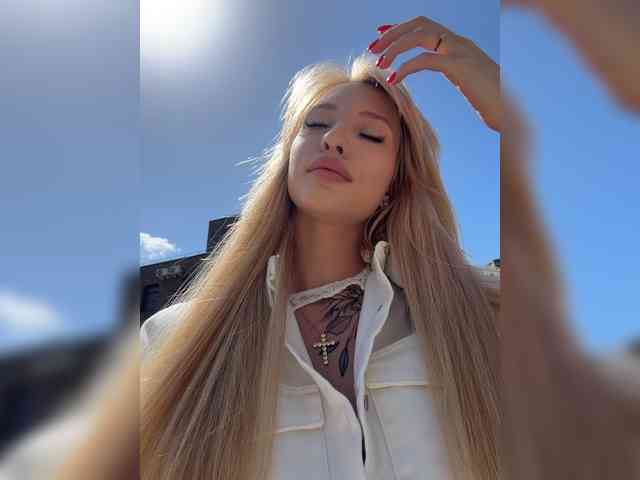 Cristi-Candy webcam