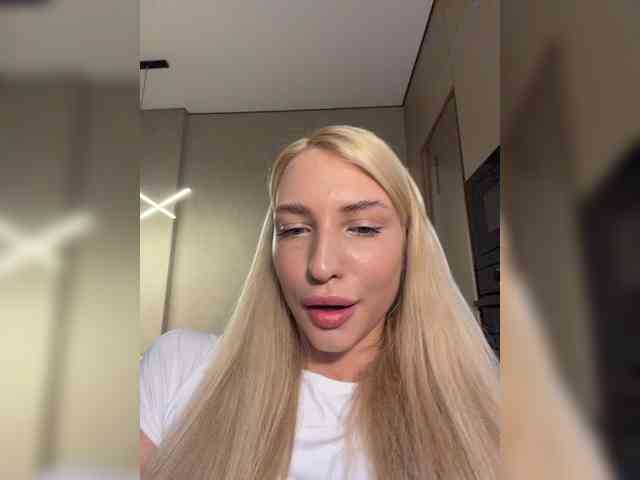 EwaBrown Sex Cam Show
