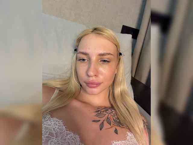 EwaBrown Sex Cam Show