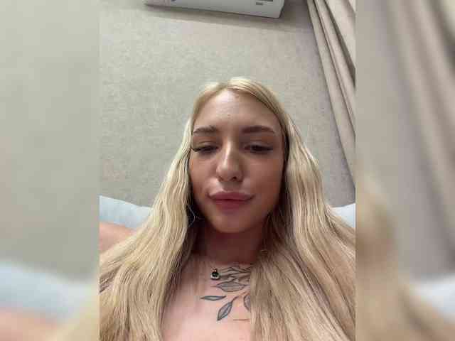 Cristi-Candy webcam