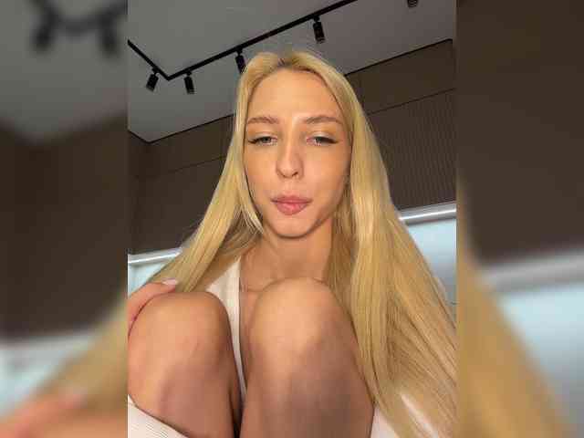 Cristi-Candy webcam