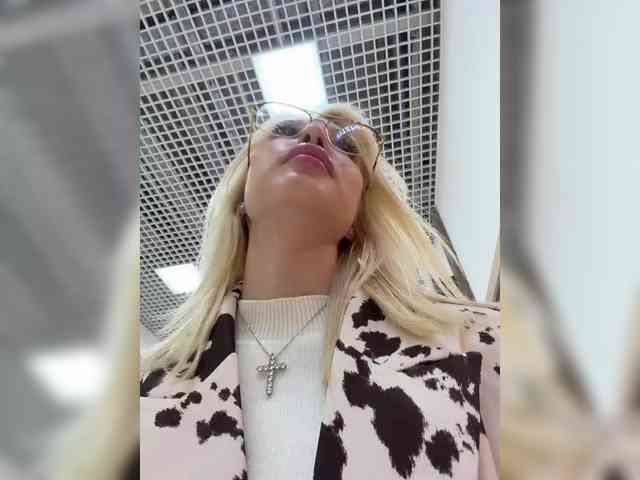 Cristi-Candy webcam