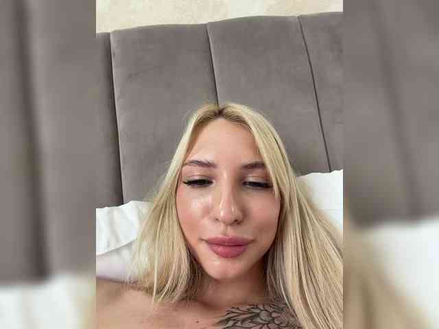 Cristi-Candy webcam