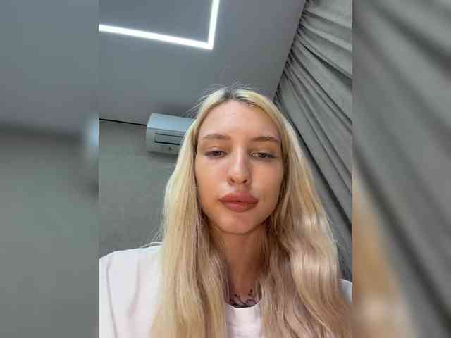 Cristi-Candy webcam