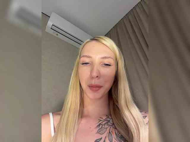 Cristi-Candy webcam