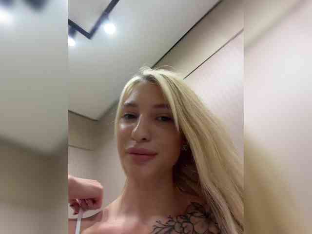 Cristi-Candy webcam