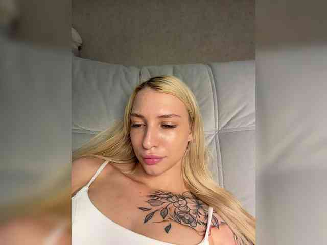 Cristi-Candy webcam