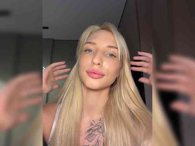 EwaBrown Sex Cam Show