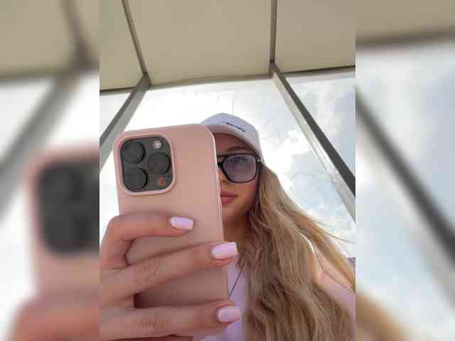 Cristi-Candy webcam