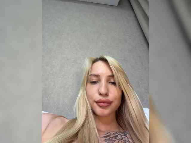 Cristi-Candy webcam