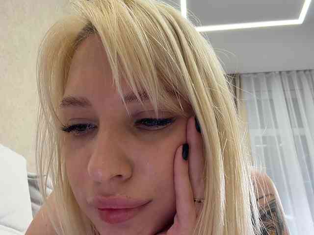 Cristi-Candy webcam