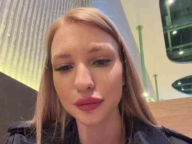 Cristi-Candy webcam
