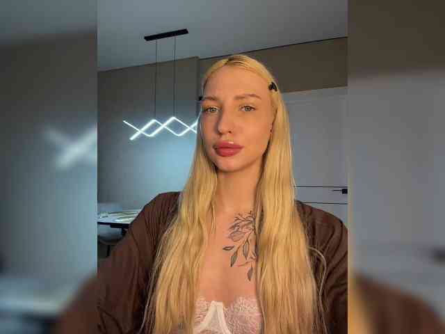 EwaBrown Sex Cam Show