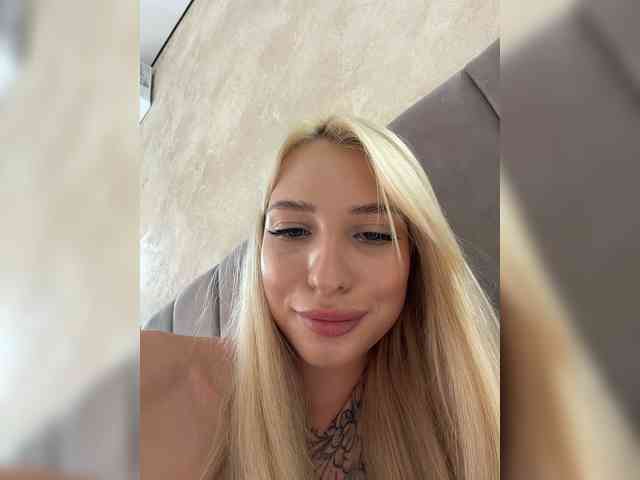 Cristi-Candy webcam