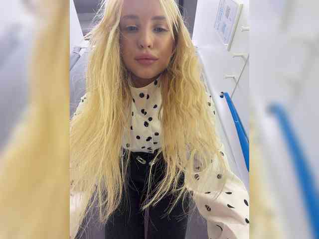 Cristi-Candy webcam