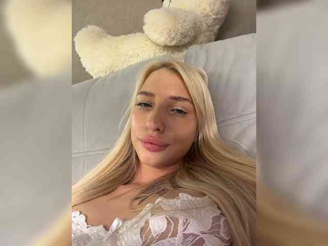 Cristi-Candy webcam