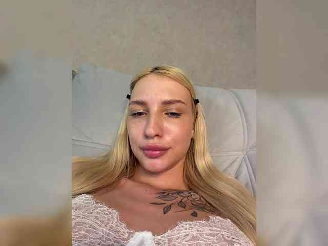EwaBrown Sex Cam Show