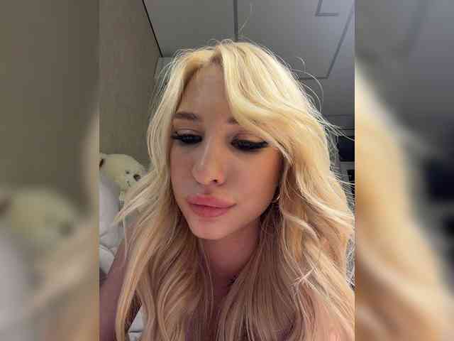 Cristi-Candy webcam
