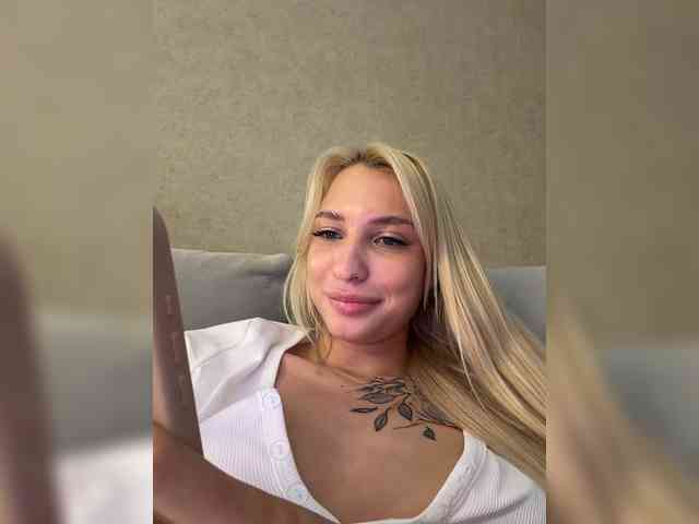 Cristi-Candy webcam
