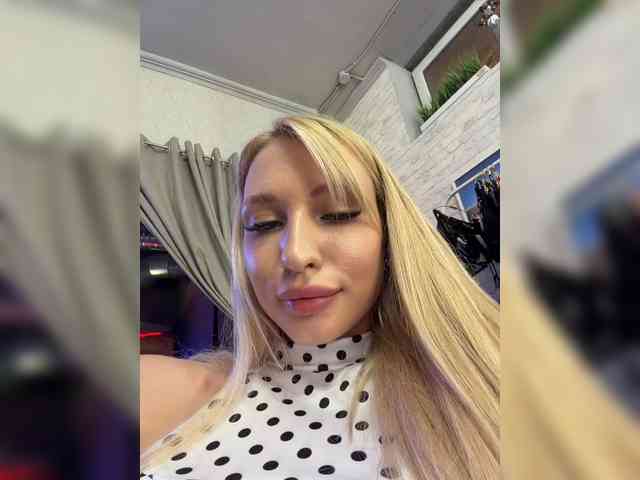 Cristi-Candy webcam