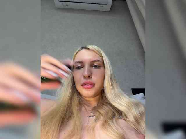 Cristi-Candy webcam
