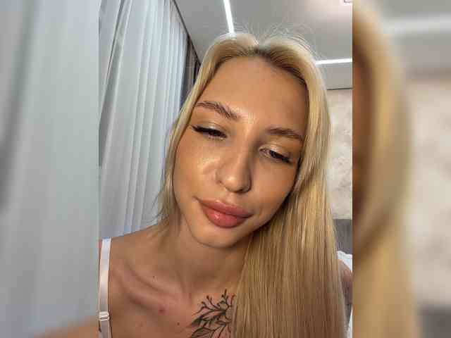 Cristi-Candy webcam