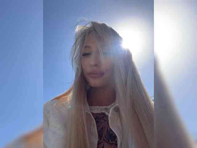 Cristi-Candy webcam