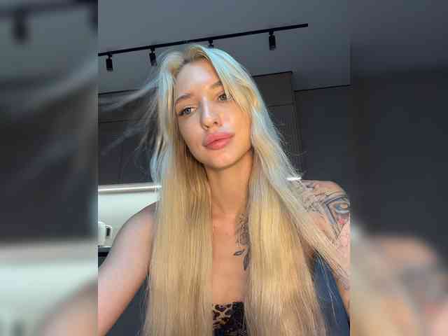 Cristi-Candy webcam