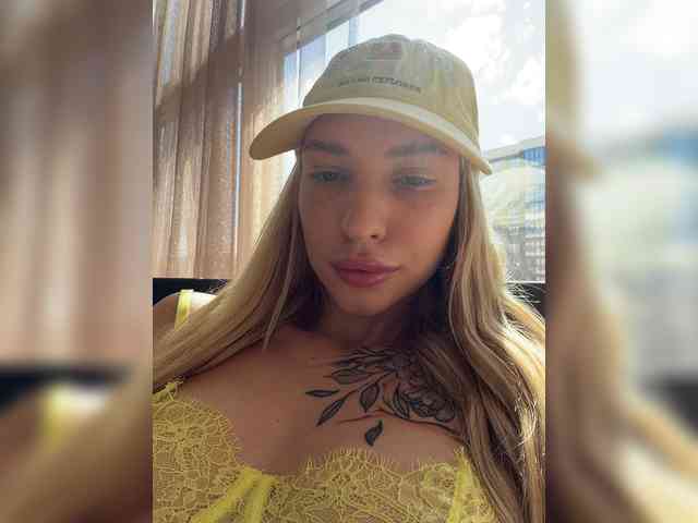 EwaBrown Sex Cam Show