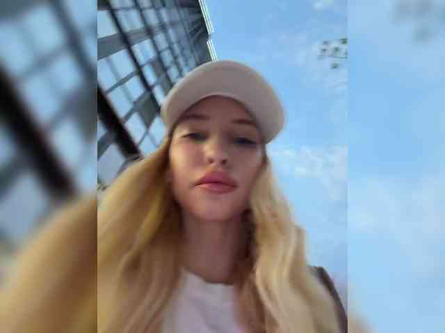 Cristi-Candy webcam