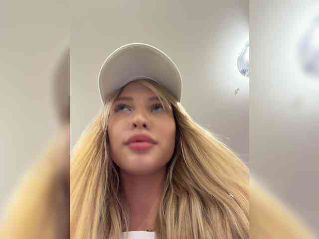 Cristi-Candy webcam
