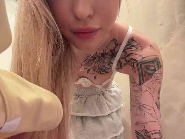 Cristi-Candy webcam
