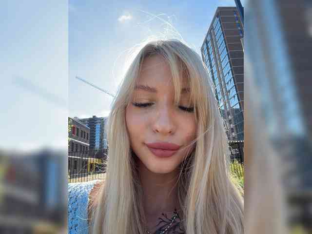Cristi-Candy webcam