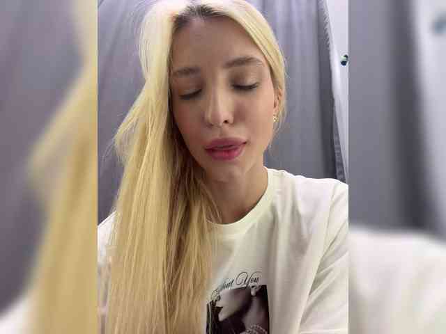 Cristi-Candy webcam