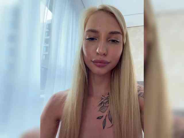 EwaBrown Sex Cam Show