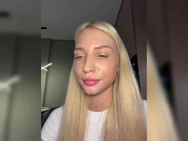 EwaBrown Sex Cam Show