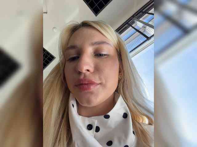 Cristi-Candy webcam