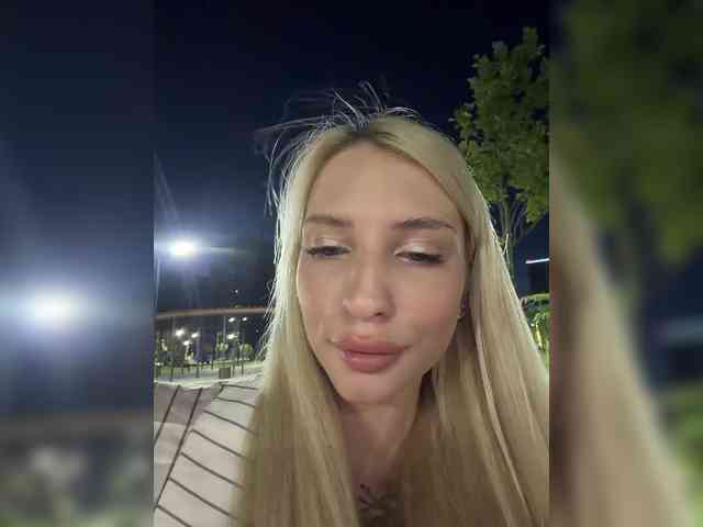 Cristi-Candy webcam