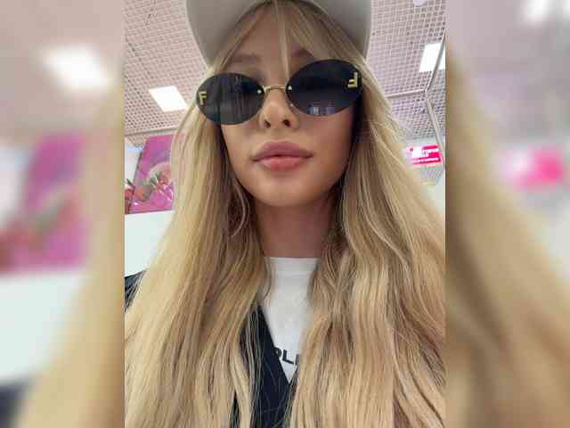 Cristi-Candy webcam