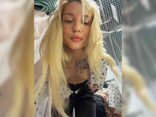 Cristi-Candy webcam