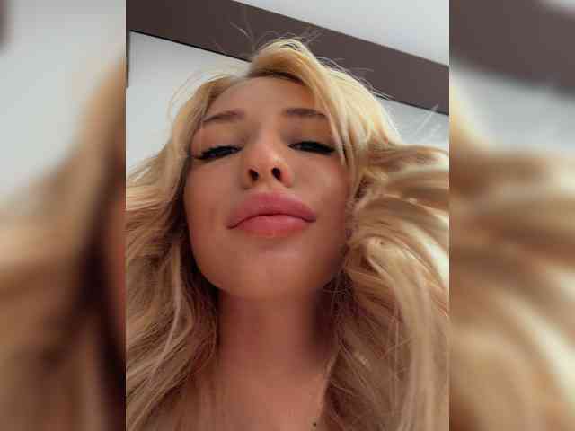 Cristi-Candy webcam