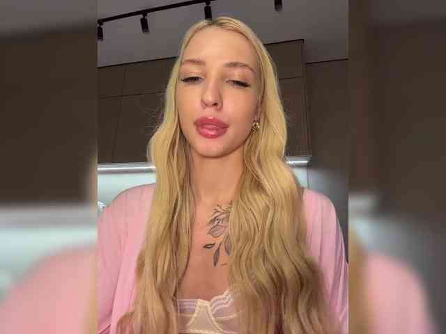 EwaBrown Sex Cam Show