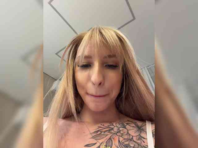 Cristi-Candy webcam